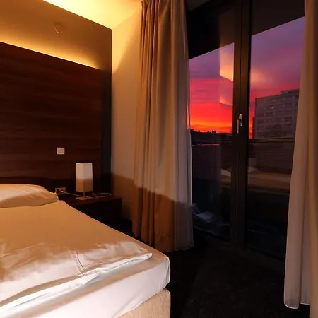 Slisko Hotel